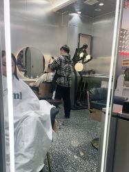 -Tloml salon