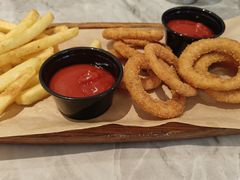 -必胜客(WOW南雄店)