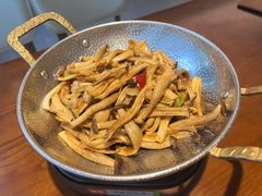 干锅鲜鹿茸菌-U你·天然调味(南湖总店)