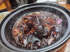 烧汁碟鱼头-小仙居·农家宴烤羊· 农庄