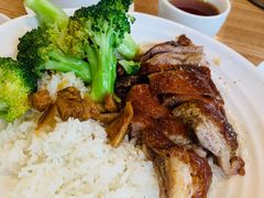 -裕记烧腊连锁餐饮(国商分店)