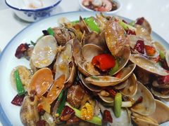 -锦里海景海鲜餐厅.三亚老字号(亚龙湾中心广场店)