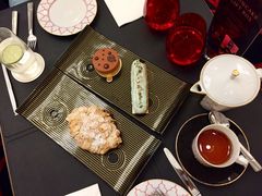 -Salon de The de Joel Robuchon(外滩18号店)