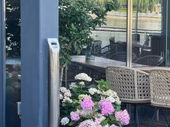 -MONICH牛排融合餐厅(和义大道购物中心店)