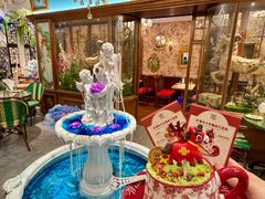 -秘密旅行Bonjour(黑金冠 江南西店)