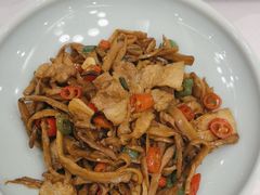 -围龙屋客家食府(福田店)