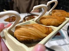 榴莲千丝酥-稻香酒家·34年老字号·港式粤菜(汉街店)
