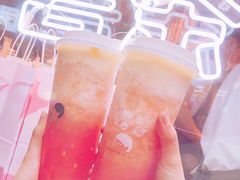 芝芝桃桃-喜茶(上海正大广场店)