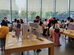 -Apple零售店(新街口店)