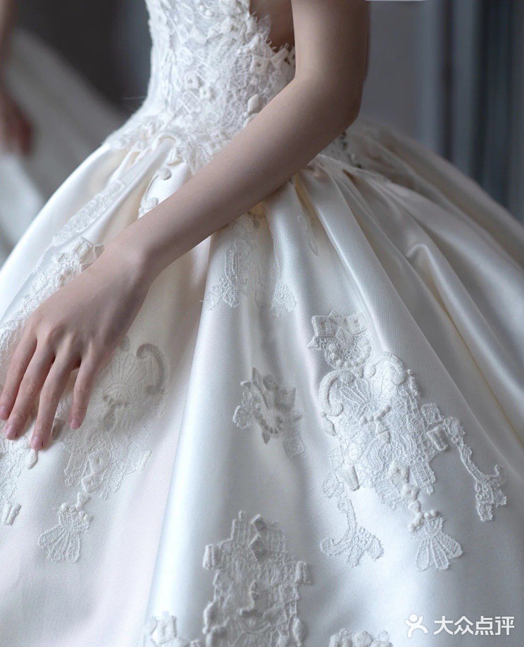 🤍🤍安利一万遍的缎面婚纱