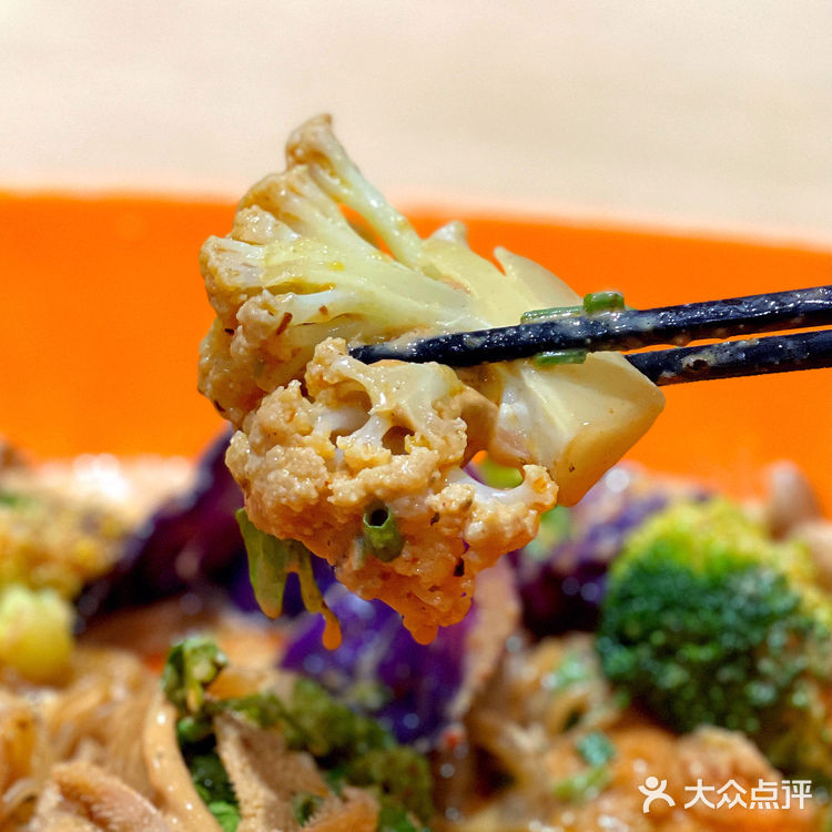 双井麻辣烫老店,脏摊垂小四!