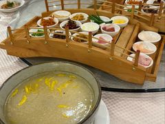 过桥米线-锦腾轩滇味餐厅