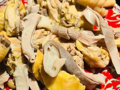 -尚尚仙·酸汤猪手·猪肚鸡火锅(华联万柳购物中心店)