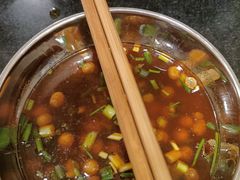 -鸿顺老铁锅美蛙鱼府(解放碑店)