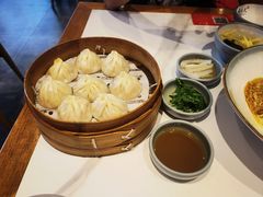 -馋三尺蟹粉小笼(人民广场店)