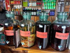 -果松木炭酸菜铜火锅·外婆参鸡汤