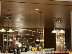 -邻海餐厅(烟台金沙滩英迪格酒店)