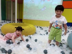 -泛尼尼儿童乐园(文化广场店)