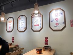 大堂-聚鑫朋酸菜肥肠(文艺路口店)