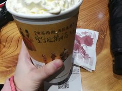 -茶颜悦色(嘉顿一楼吉时赏味游园会店)