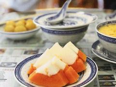 -捷信牛奶甜品世家(学府店)