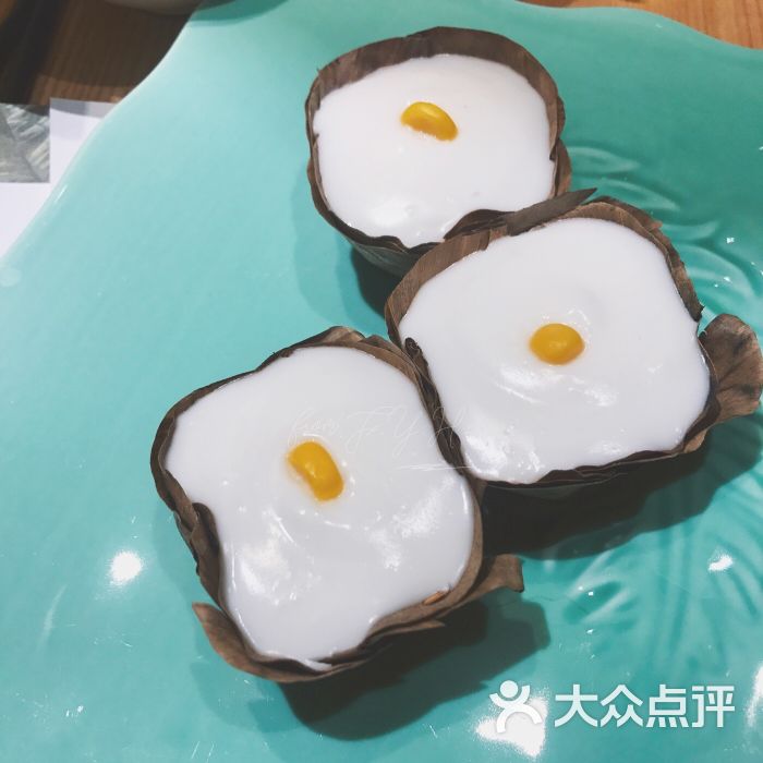 香兰椰汁西米糕