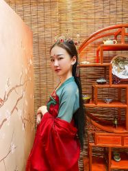 -汉仪华裳汉服馆(打浦桥店)