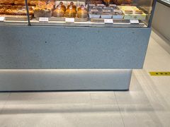 面包甜点陈列柜-好利来(七宝领展广场店)