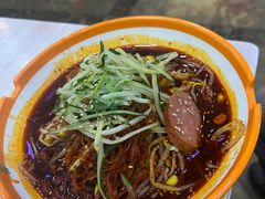 -三姐妹冷面馆(保卫路店)