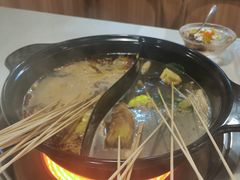 -五味缘小郡肝串串火锅(泛悦城市奥特莱斯店)