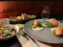 炸脆皮鳕鱼配慢煮鸡蛋风味酱-Mercato莫卡多露台餐厅与酒吧(K11店)