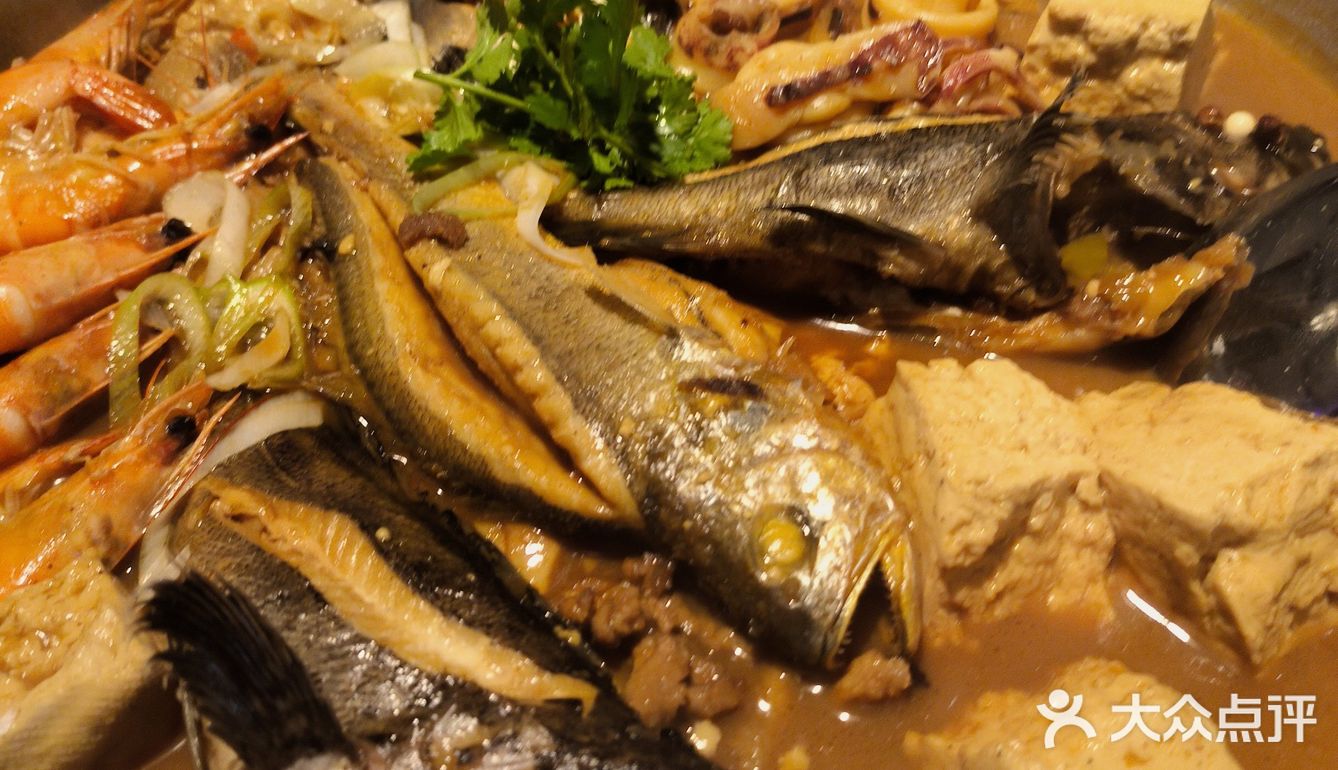 🔥“青岛味蕾盛宴，食悦89本帮菜🔥好评如潮！