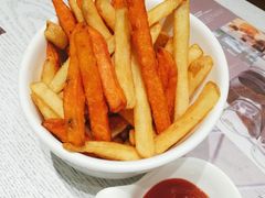 美式大粗薯-娜娜家·Nana's restaurant(国金汇店)