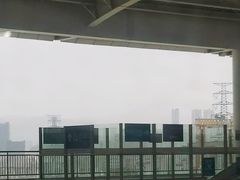 -深圳坪山站