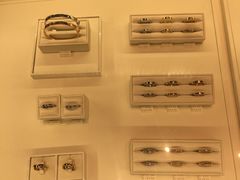 -Tiffany & Co.蒂芙尼
(广州太古汇店)