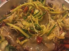 -闯关东东北农家菜(崂山石老人店)