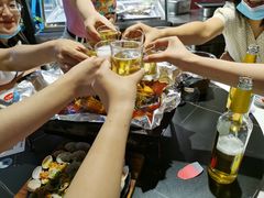-何师烧烤Pro ·江湖川菜·小龙虾·精酿(太古里旗舰店)
