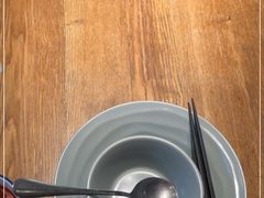 -蜜桃餐厅·伴山(湖滨商业街店)