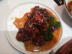 -铜锣湾·有麝自然香(渝北财富中心店)
