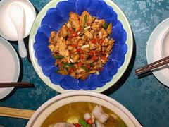 -呷湘厨·鱼汤捞饭·剁椒鱼头·辣椒炒肉(国家会展中心店)