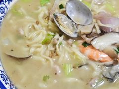 -一路飘香面馆