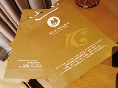 -武汉五月花大酒店(武昌火车站中南路地铁站店)