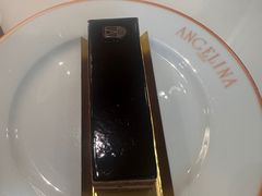 -Angelina安吉丽娜(恒隆广场店)