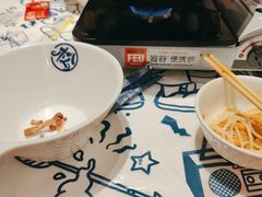 -松哥油焖大虾.小龙虾.黑鸭煲(海岸城店)