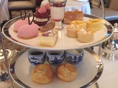 红丝绒下午茶-Salon de Ville浦江汇(上海外滩华尔道夫酒店店)