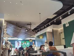 -费大厨辣椒炒肉(黄兴中心广场店)