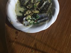 -胖大嫂渔家排档(半边山店)