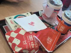 -塔斯汀中国汉堡(夏良地铁口店)