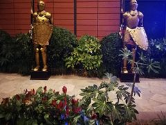 -上海滴水湖皇冠假日酒店