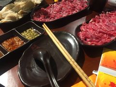 -高兴壹锅·潮汕鲜牛肉火锅(良乡梅花庄店)